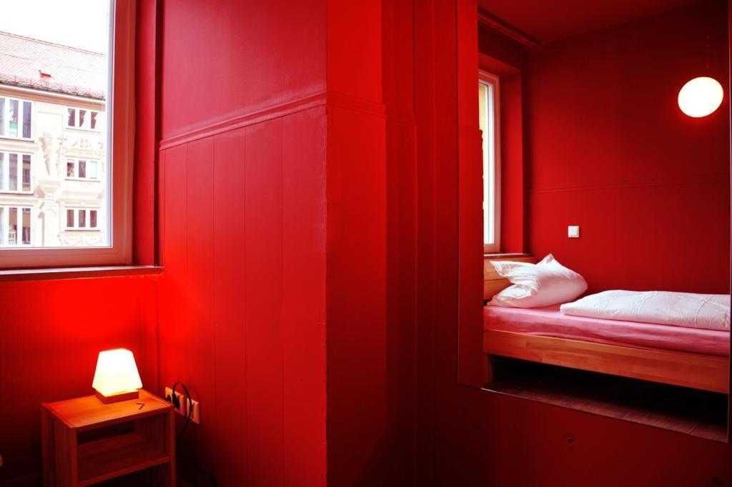 Happy End Hotel München Kültér fotó