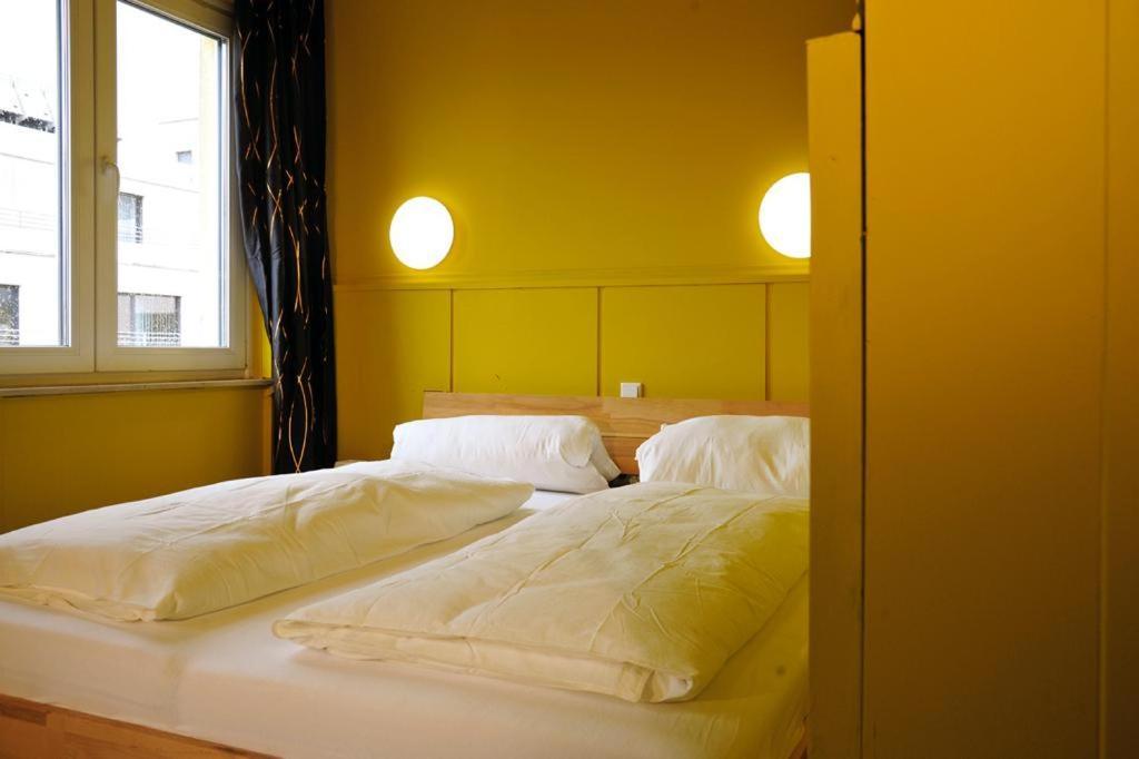 Happy End Hotel München Kültér fotó